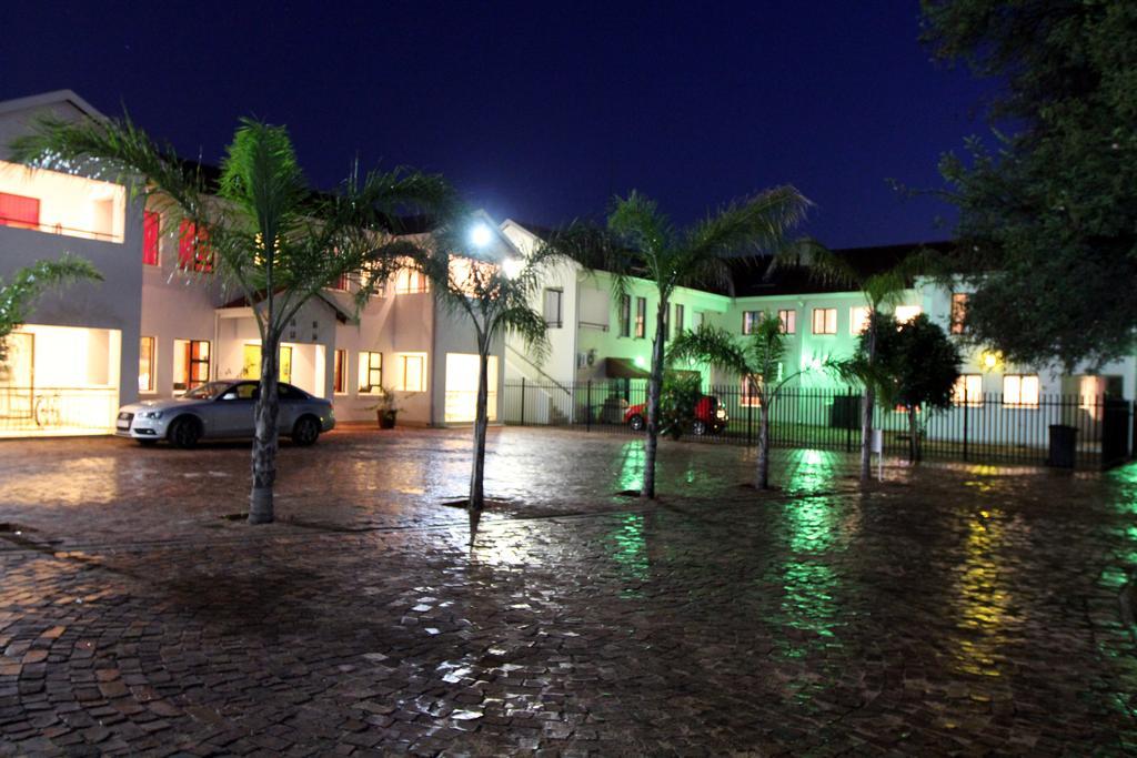 Casa Bianca Guest Lodge Hartbeespoort Eksteriør billede