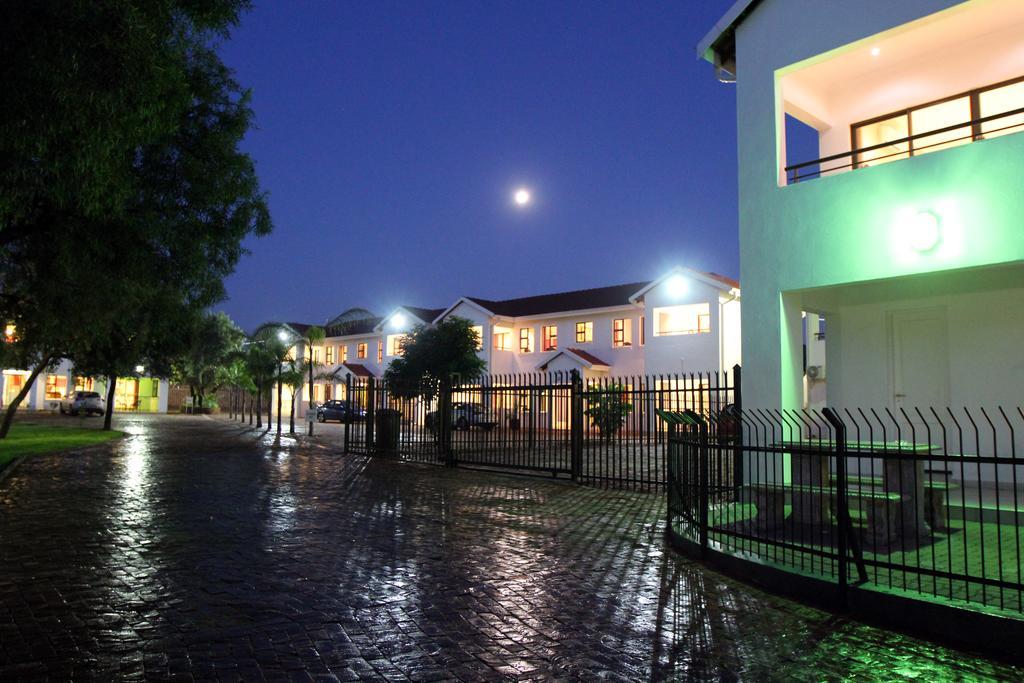 Casa Bianca Guest Lodge Hartbeespoort Eksteriør billede